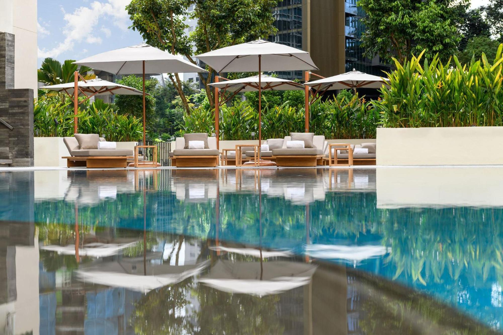 Conrad Singapore Orchard Экстерьер фото