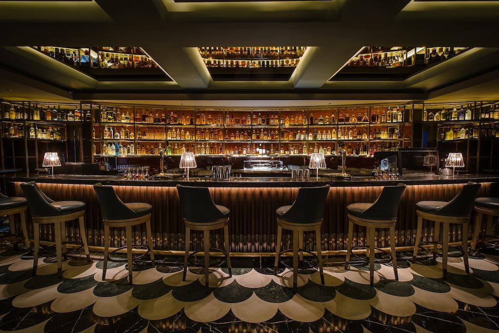 Conrad Singapore Orchard Экстерьер фото